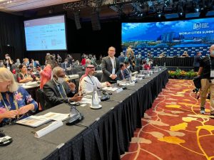 Bertolak dari Los Angeles, Wali Kota Danny Hadiri World City Summit 2022 di Singapura