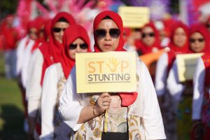 50 Tahun HKG PKK, Gubernur dan Ketua PKK Sulsel Lepas Defile dan Jalan Sehat PKK Kabupaten/kota