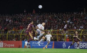 PSM Makassar Taklukkan Persib 5-1