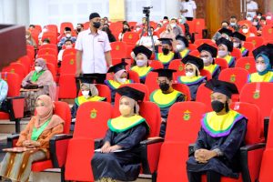 FK Unhas Gelar Seremoni Penyerahan Brevet Dokter Spesialis dan Pengambilan Janji Sarjana S1