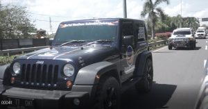 Meriahnya Penjemputan Elite DPP NasDem di Makassar, Dikawal Ratusan Branding Mobil Mewah