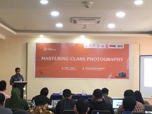 Dorong Kemajuan Industri Ekonomi Kreatif, Dispar Makassar Melaksanakan Gelar Class Fotografi 2022