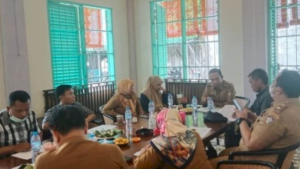 Camat Sangkarrang Ramli Lallo Ingatkan Jajarannya Disiplin dalam Bekerja