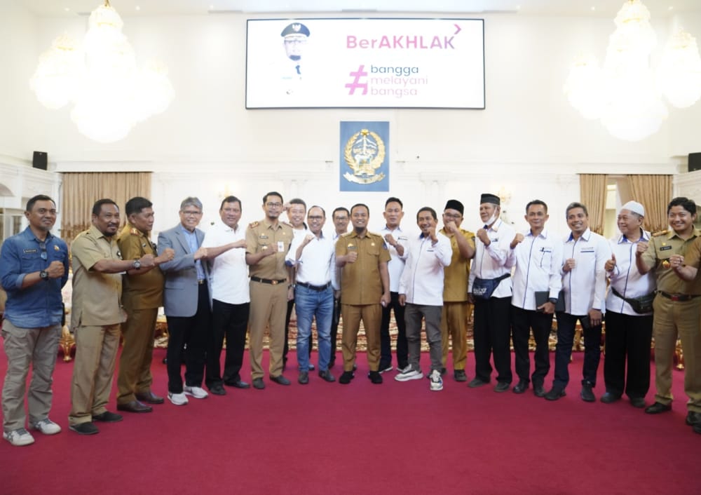 Gubernur Sulsel Teken UMP 2023, Naik 6,9 Persen Jadi Rp3.385.145
