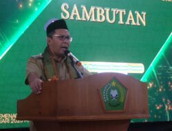 Danny Gaungkan Perkuatan Umat di Hadapan Seluruh Pegawai Kemenag Makassar