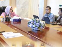 Kaban Bapenda Firman Pagarra Hadiri Rakor Penyelenggaraan Perizinan