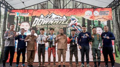 Diikuti 170 Atlet, Gubernur Andi Sudirman Tutup Kejuaraan Balap Sepeda Downhill Gravity South Celebes di Bulutanah