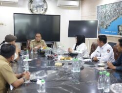 Pemkot-KPU Makassar Sukseskan Kirab Pemilu 2024 di Pantai Losari