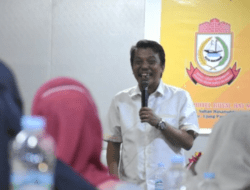 Pilah Sampah, Abdul Wahab Tahir Ajak Masyarakat Peduli Lingkungan