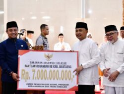 Gubernur Andi Sudirman Kembali Gelontorkan Rp 7 Miliar Bantuan Keuangan untuk Bantaeng
