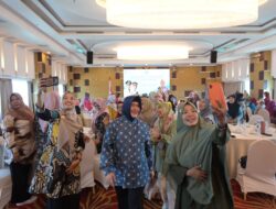 Diikuti 100 Guru se-Makassar, Indira Yusuf Ismail Buka Sosialisasi Lembaga PAUD Berkualitas