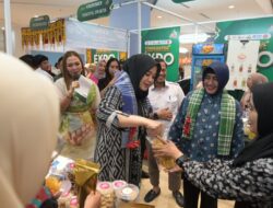 Hadiri Cooperative Expo 2023, Wawali-Ketua TP PKK Makassar Borong Produk UMKM