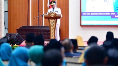Serah Terima Memori Akhir Jabatan Gubernur Sulsel ke Bahtiar Baharuddin