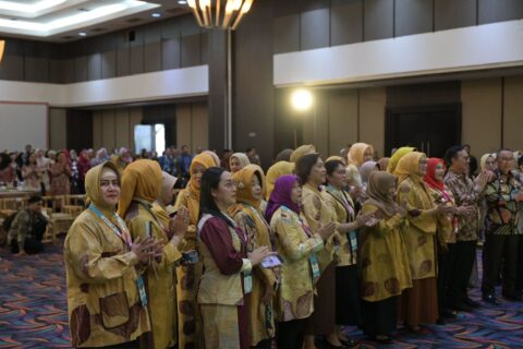 Perkuat Solidaritas, Indira Yusuf Ismail Hadiri Sarasehan Istri Wali Kota se-Indonesia di Ternate
