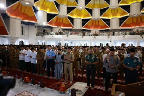 Danny Pomanto, Pj Gubernur, Pangdam XIV Hasanuddin dan Kapolda Ikuti Sulsel Bersalawat