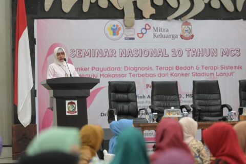 Indira Yusuf Ismail Buka Seminar Nasional Peringati Bulan Kesadaran Kanker Payudara dan 10 Tahun MC3