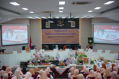 Peringati Maulid, DWP Kota Makassar Gelar Lomba Hias Telur Bahan Daur Ulang.