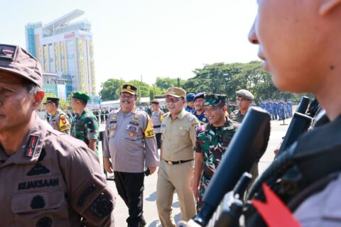 Danny Pomanto, Kapolda Sulsel dan Pj Gubernur Kompak Gelar Pasukan Mantap Brata Menuju Pemilu Damai