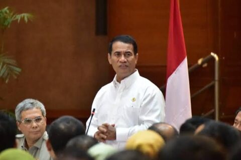 Mentan Amran Sulaiman Digelari Bapak Modernisasi Pertanian