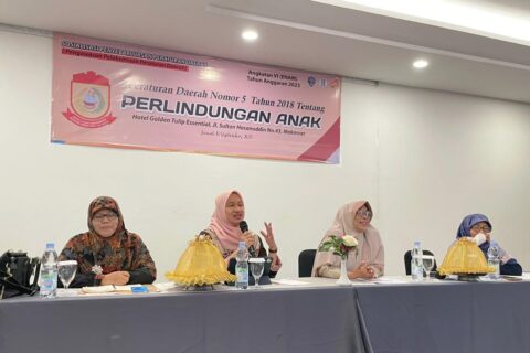 Yeni Rahman Sosialisasikan Perda Perlindungan Anak
