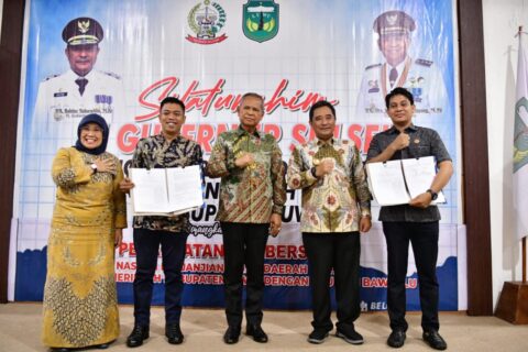 Kabupaten Luwu Tandatangani NPHD Pilkada 2024, Disaksikan Pj Gubernur Bahtiar