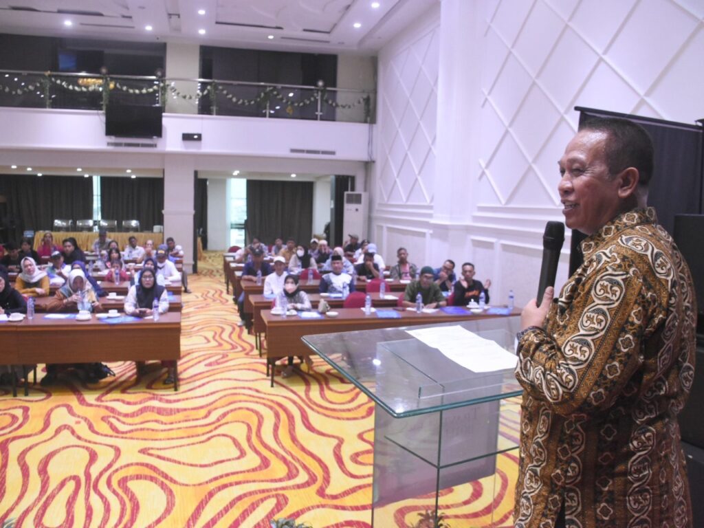 Hasanuddin Leo: Semua Anak Harus Bersekolah 12 Tahun Tanpa Biaya