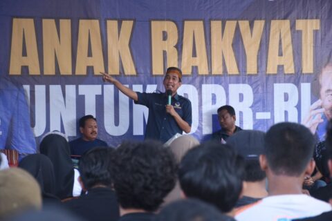 Resmikan Posko Anak Rakyat di Pattallassang, Rudianto Lallo Konsolidasi Tim Pemenangan di Gowa