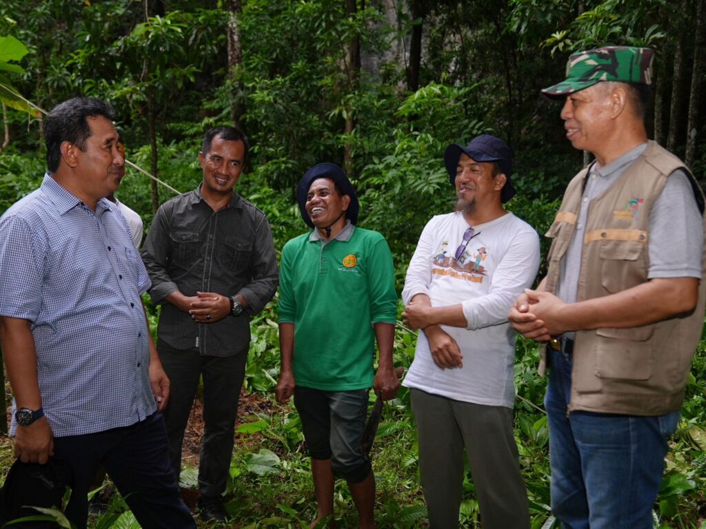Jaga Kelestarian Kawasan Geopark, 10 Ribu Pohon Sukun Bakal Ditanam di Rammang-rammang