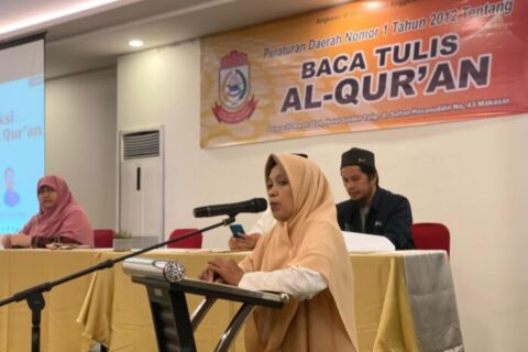 Yeni Rahman Sosialisasi Perda Pendidikan Baca Tulis Al-Quran