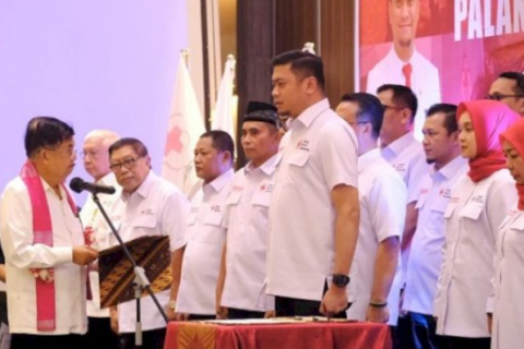 Adnan Dilantik Kembali Jadi Ketua PMI Sulsel, JK Minta Bekerja dengan Cepat