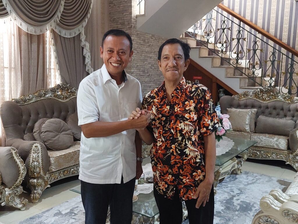 Syamsari-Burhanuddin Silaturahmi, Komitmen Ciptakan Iklim Demokrasi di Takalar