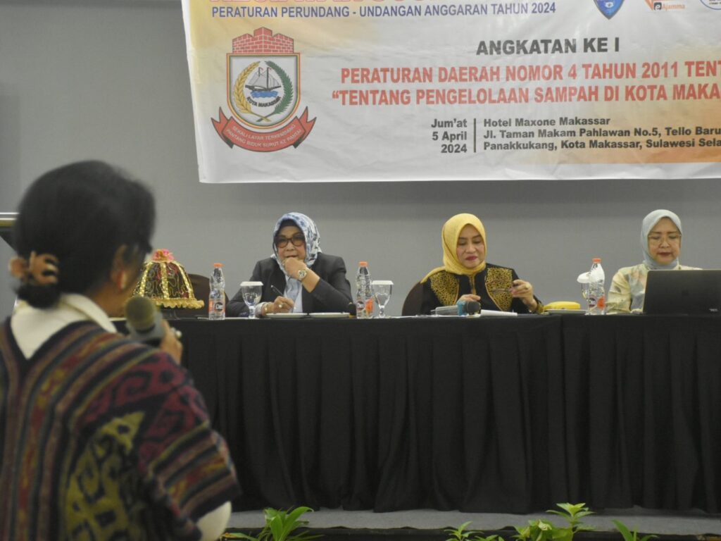 Apiaty Amin Syam Harap Warga Bijak Dalam Mengelola Sampah
