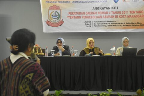 Apiaty Amin Syam Harap Warga Bijak Dalam Mengelola Sampah