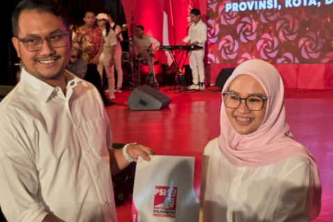 PSI Resmi Serahkan Rekomendasi untuk Seto-Reski di Pilwalkot Makassar