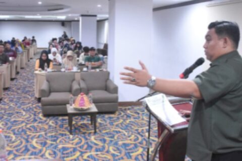 Imam Musakkar Minta Warga Berpartisipasi Jaga Kebersihan Kawasan Perumahan