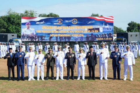 PJ Sekda Hadiri Upacara Pelantikan Diktama TNI AL, Harap Para Siswa Merawat Semangat dan Kedisiplinan