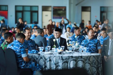 Hadiri Peresmian Karya Bakti TNI AU, Danny Pomanto Duduk Semeja dengan KSAU Marsekal TNI Tonny Harjono