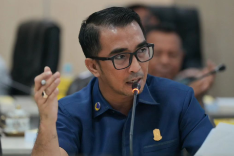 Sekretaris Bapenda Makassar Hadiri Rapat Pembahasan KUA Perubahan APBD 2024