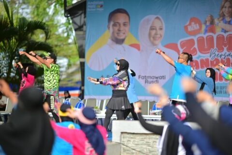 Ribuan Perempuan Parepare Sambut Semangat Fatmawati Rusdi dalam Senam Zumba