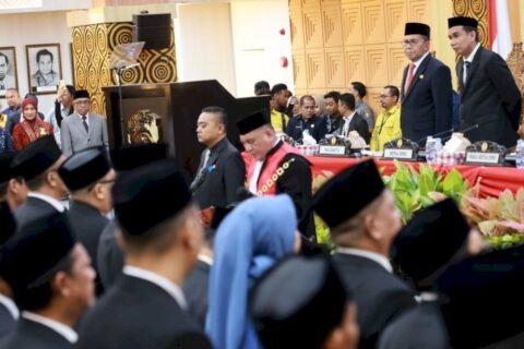 50 Anggota DPRD Kota Makassar Resmi Dilantik