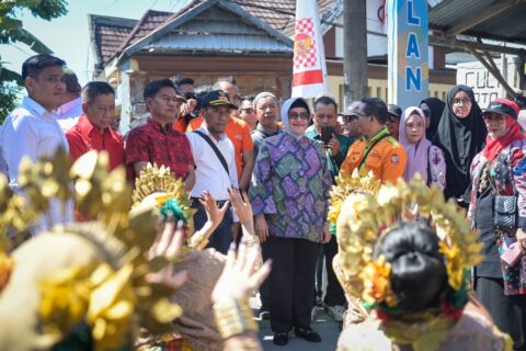 Ketua TP PKK Makassar Tinjau dan Apresiasi Lorong Wisata Barcelona dan Situbal Sipakalebbi