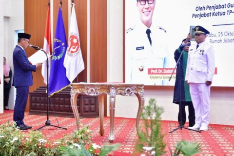 Prof Zudan Lantik Marwan Mansyur sebagai Pj Bupati Enrekang, Gantikan Baba yang Purna Tugas