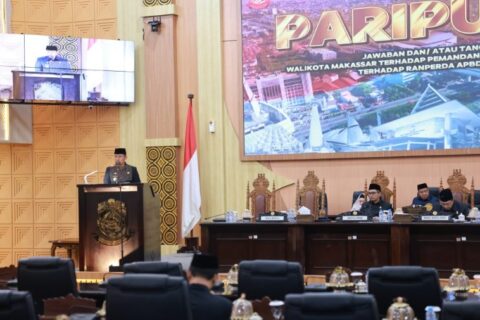 Pjs Wali Kota Makassar Paparkan Jawaban Fraksi DPRD Terkait RAPBD 2025 dalam Paripurna Terakhirnya