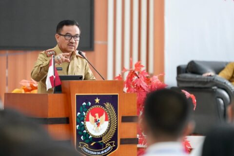 Sekda Sulsel Jufri Rahman Beri Motivasi dan Paparan Kebijakan SDM kepada CPNS Kemendikbudristek