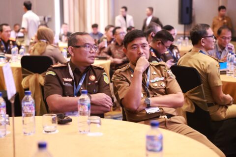 Pjs Arwin Azis Hadiri FGD Kejati Sulsel, Bahas Strategi Percepatan Investasi untuk Ekonomi Sulsel