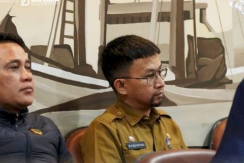 Sekretaris Bapenda Makassar Ikuti Rapat Penjelasan Walikota Terkait Ranperda APBD 2025
