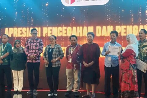 Bawaslu Sulsel Raih Penghargaan Sebagai Pengawas Pemilu Paling Aktif di Indonesia