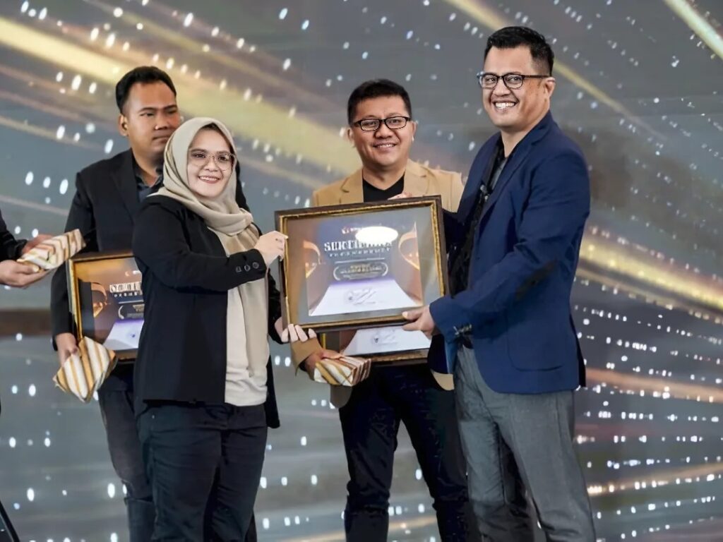 Bawaslu Sulsel Raih Penghargaan Kehumasan Terbaik se-Indonesia dalam Pemilu 2024