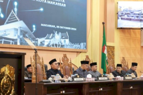 Pj Sekda Makassar Irwan Adnan Hadiri Paripurna Penetapan Susunan Pimpinan dan Anggota AKD DPRD Makassar