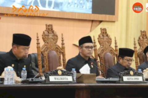 Paripurna DPRD Makassar Bahas Tanggapan Walikota Terhadap Ranperda APBD 2025